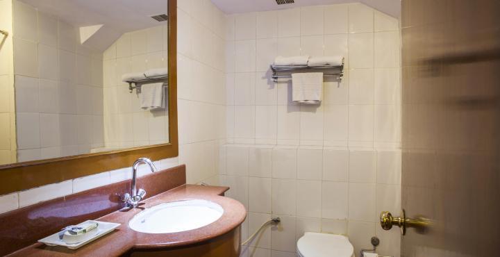 Sandhya Hotel Hyderabad Esterno foto
